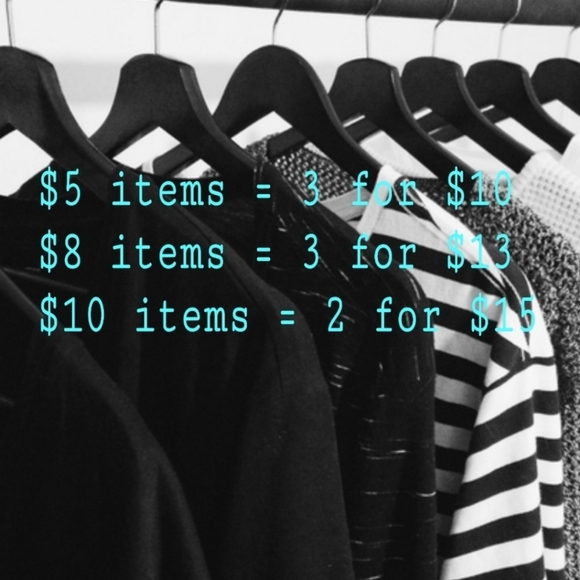 Forever 21 Cropped Polo - Picture 6 of 6